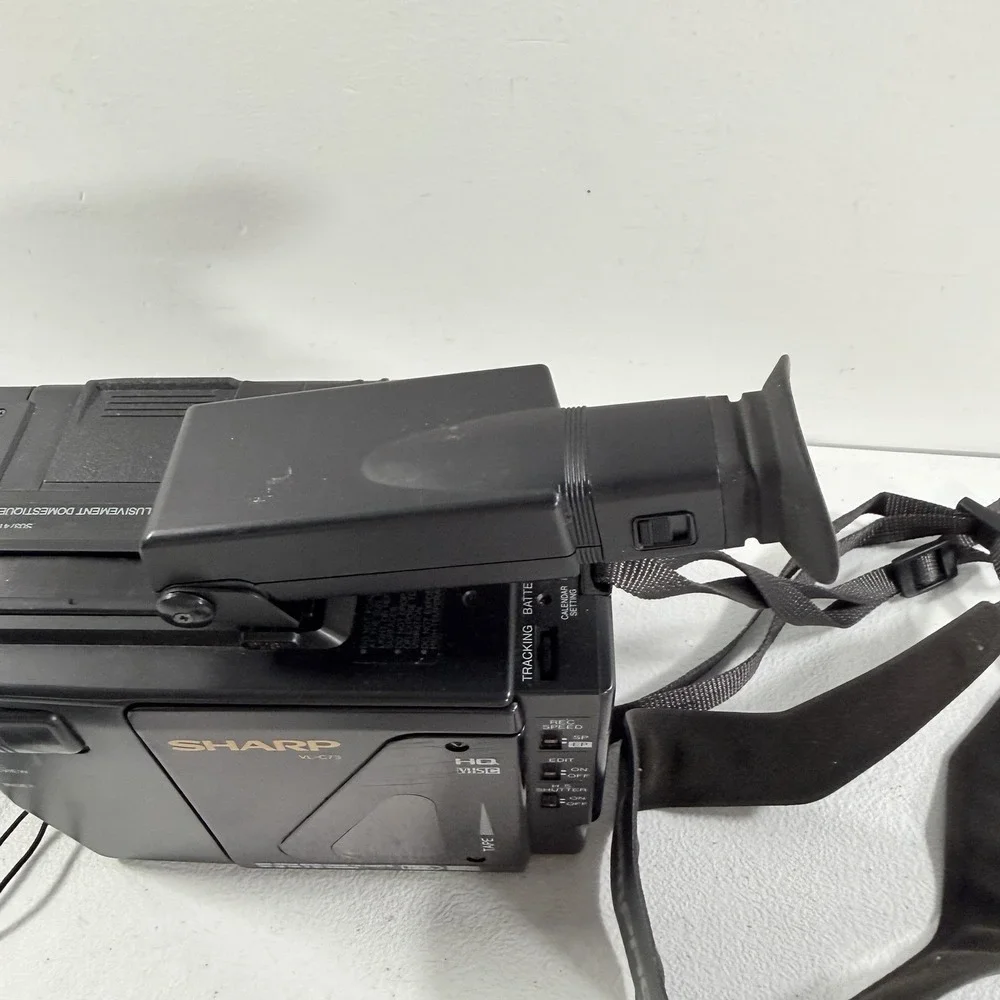 Sharp‎ VL-C73C VHS-C Camcorder Video Camera POWERS ON AS IS READ